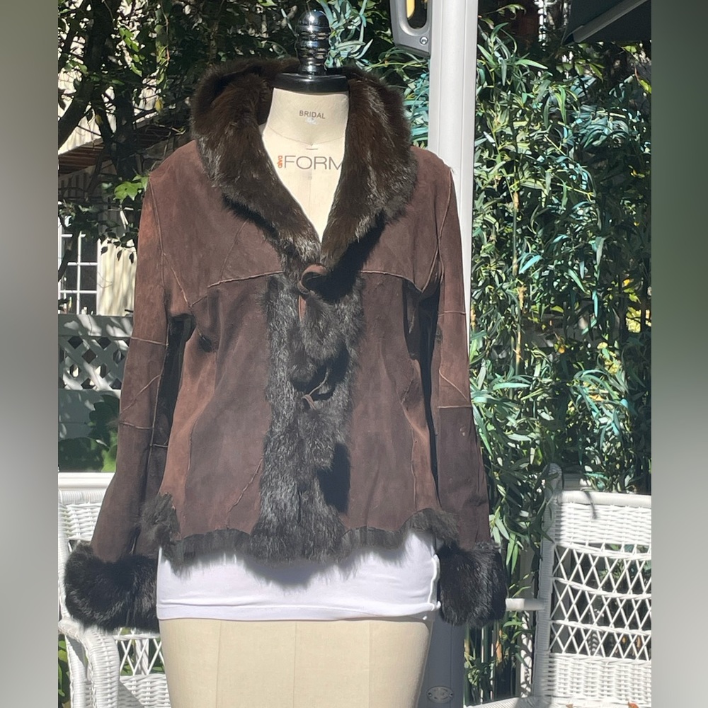 Reservable Cropped Shearling Jacket. Very Good Co… - image 1